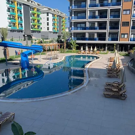 Cosy Flat, 150m To The Sea