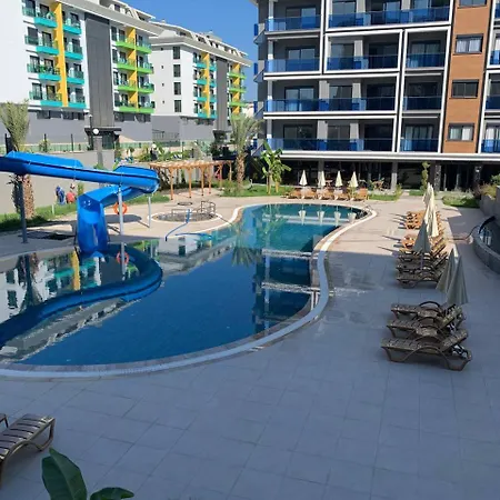 Cosy Flat, 150m To The Sea *