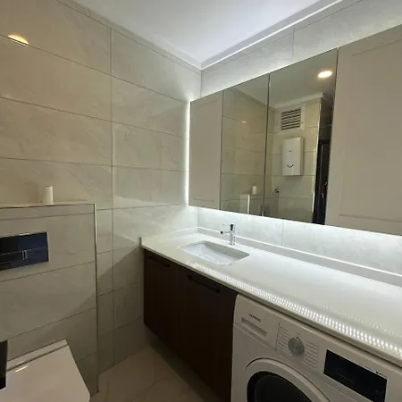 Cosy Flat, 150m To The Sea 아파트 알란야