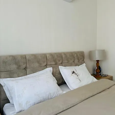 Cosy Flat, 150m To The Sea Lägenhet *