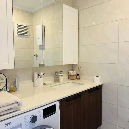 Cosy Flat, 150m To The Sea Lägenhet