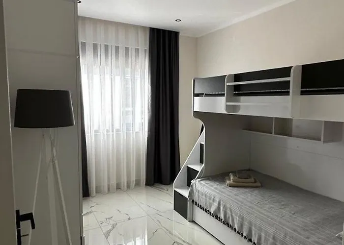 Апартаменты Cosy Flat, 150m To The Sea